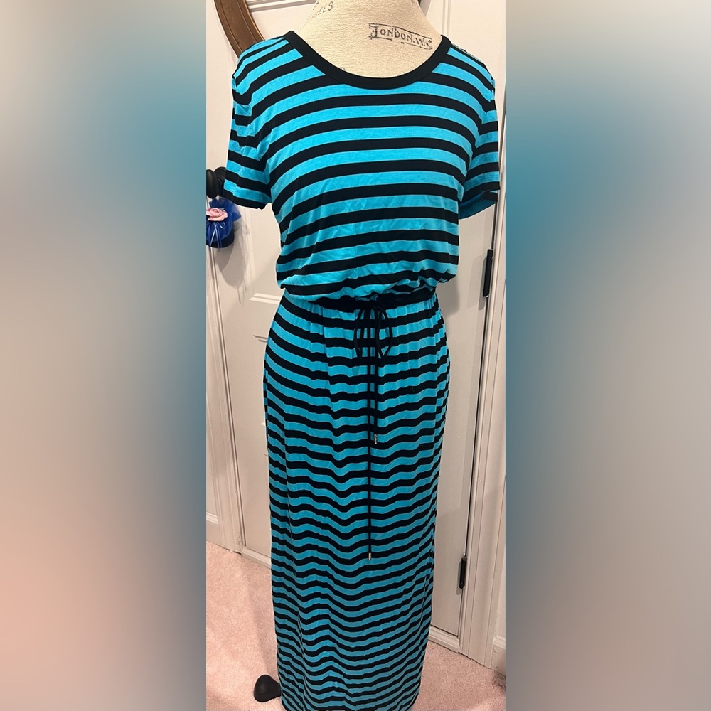 Turquoise & Black striped Michael Kors maxi, sz L, side slit, waist tie